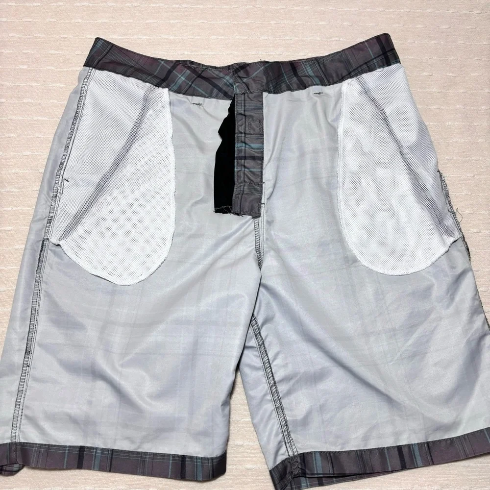 Kanu Surf Board‎ Shorts/Swim Wear - Men's Charcoal Size 34